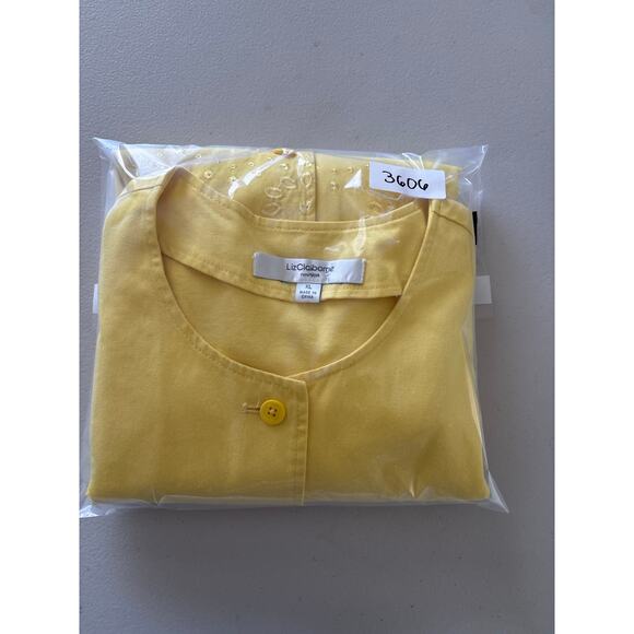 Liz Claiborne Women Size XL Yellow Button Front Floral Embroidered Pocket Blouse - Picture 11 of 11